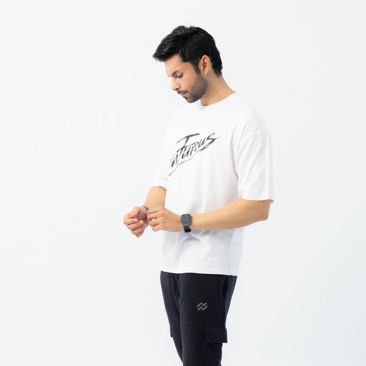 Unisex Venturous Bird Graphic Oversized Drop T-Shirt