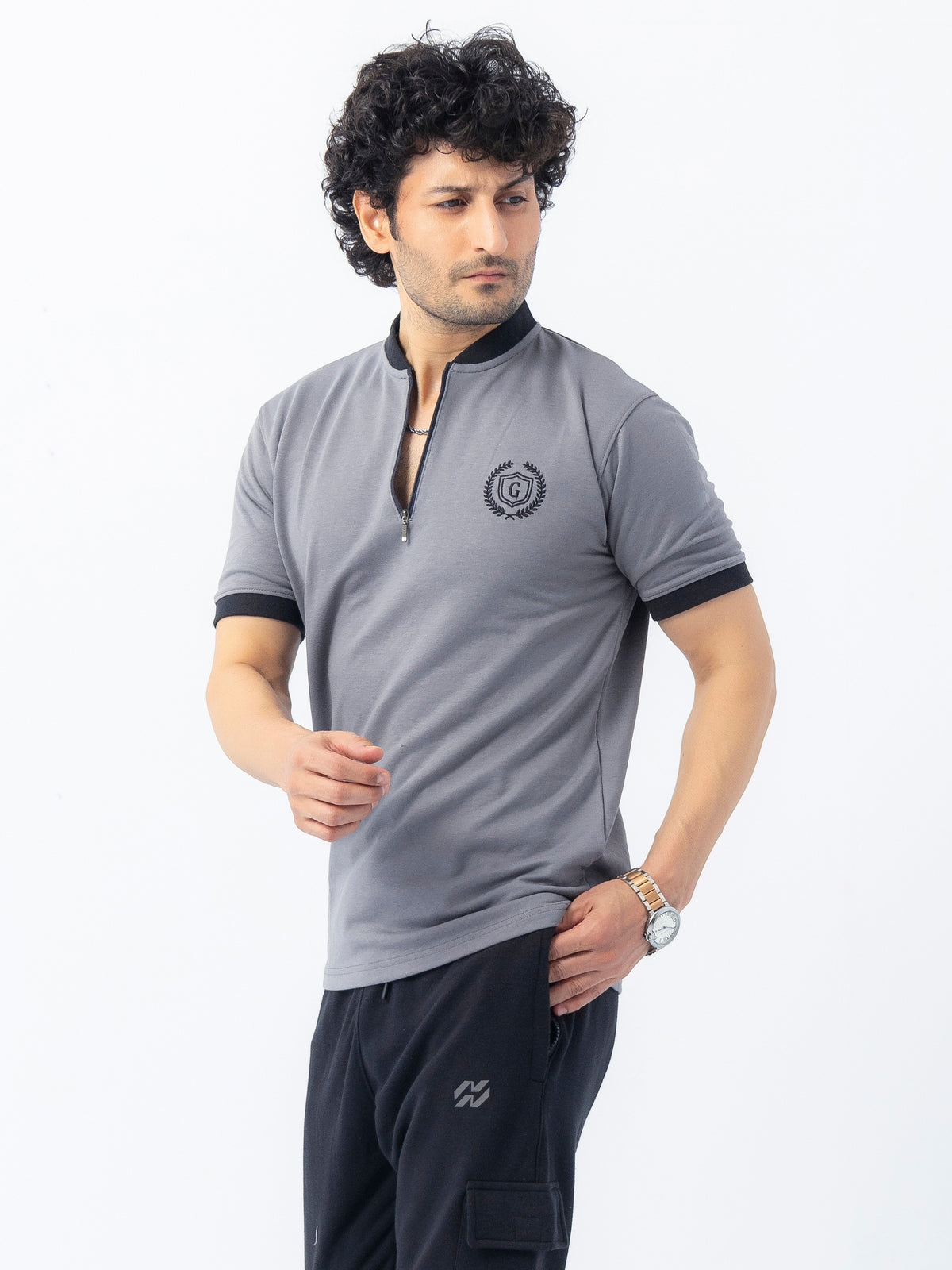Men’s Crew Neck Half-Zip T-Shirt - Medium Gray