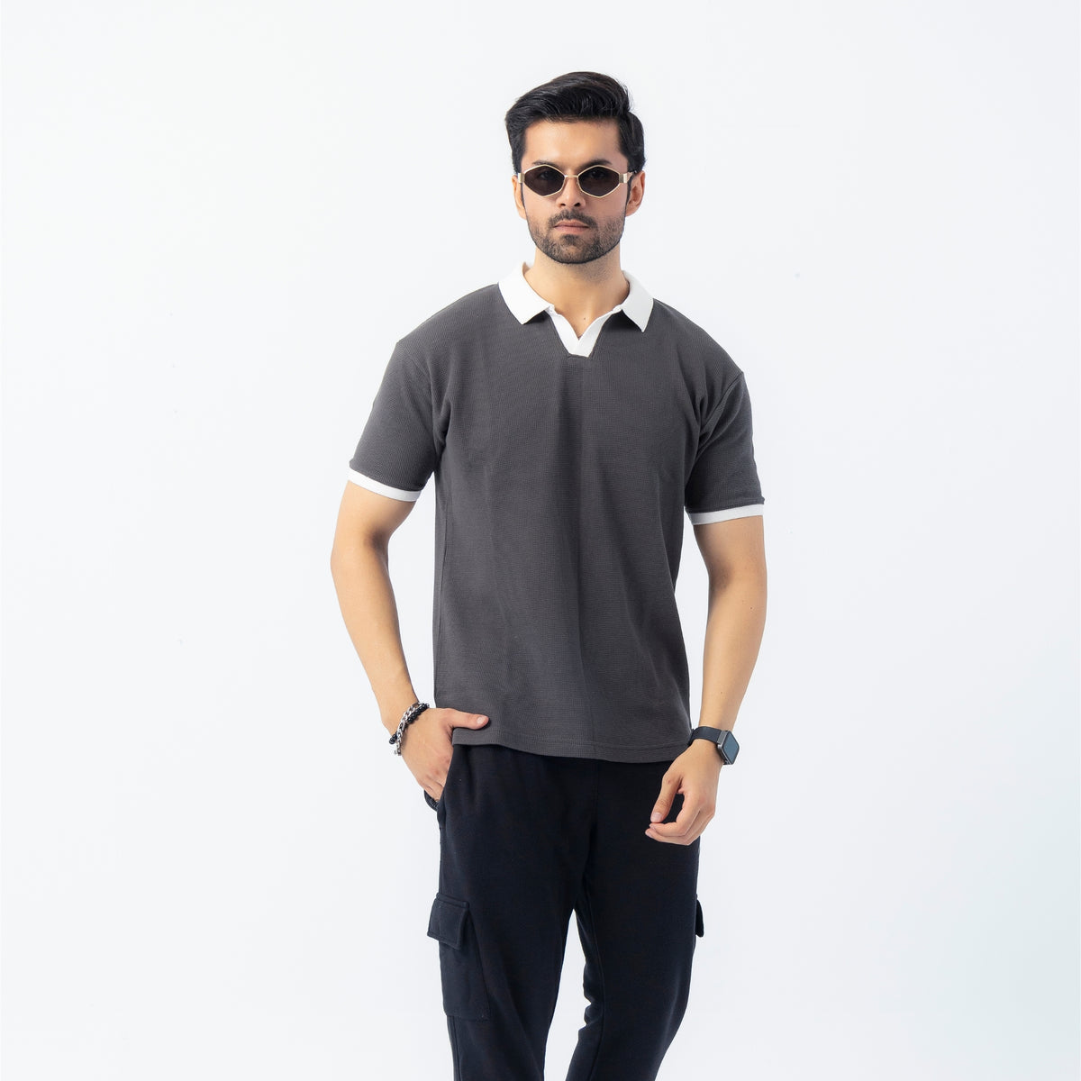 Men’s Classic Thermal Knit Contrast Collar Polo Shirt – Charcoal Gray